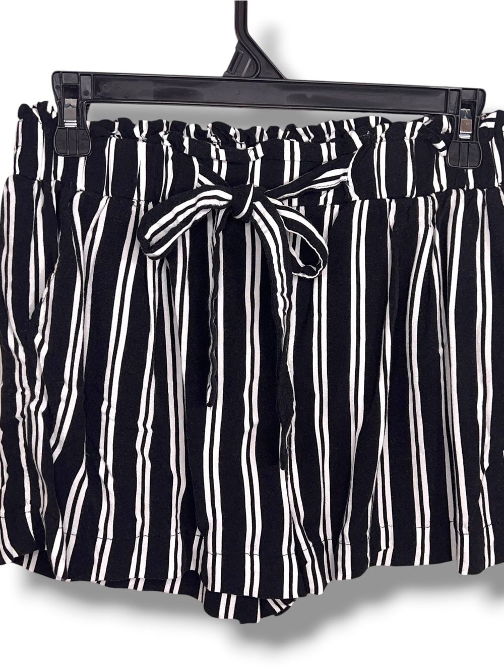 Juniors Large Ambiance Shorts Black White Striped Belted Drawstring Pockets